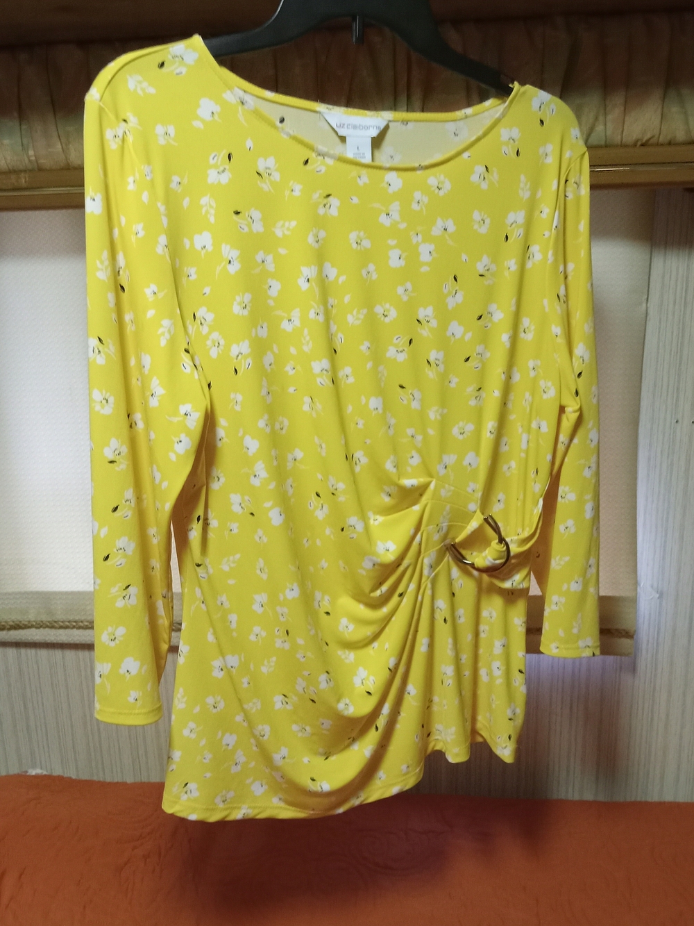 Liz Claiborne Yellow Floral Twist-Detail Top